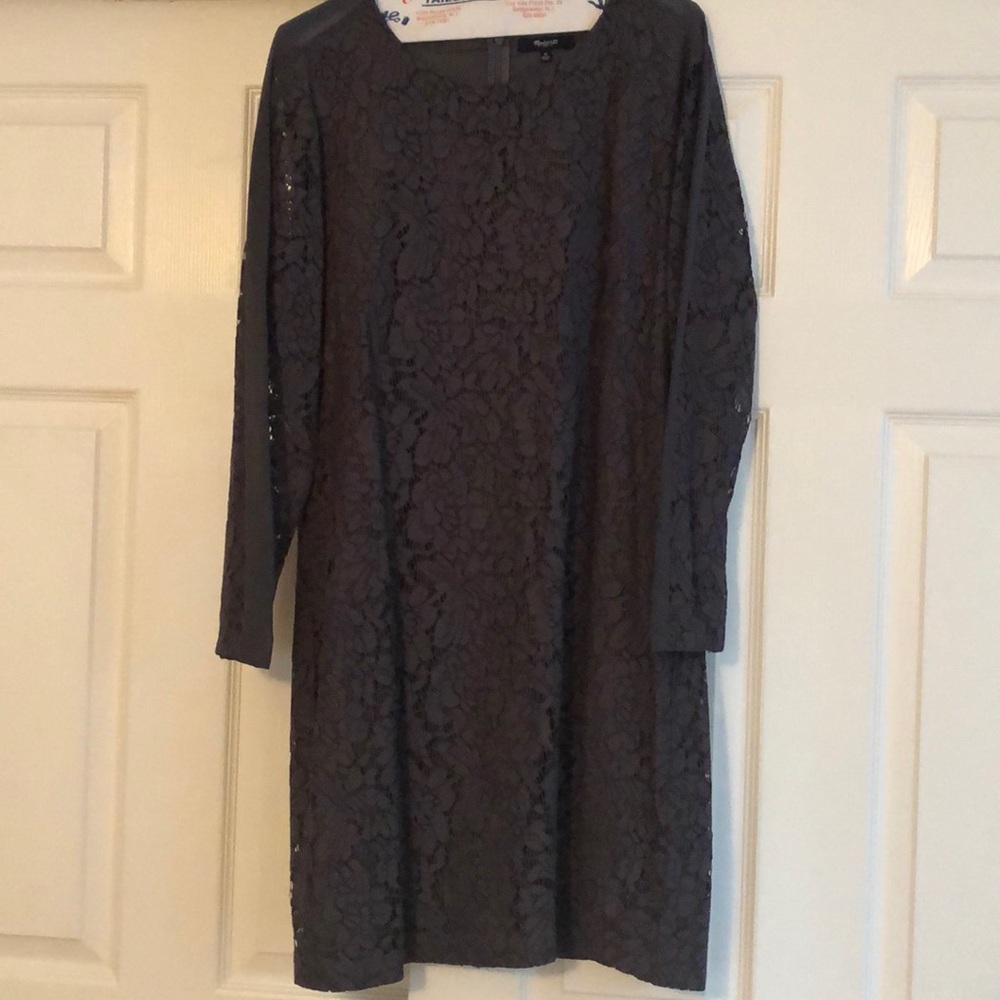 Lace dress